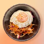 Ramen Z apple cider vinegar salad